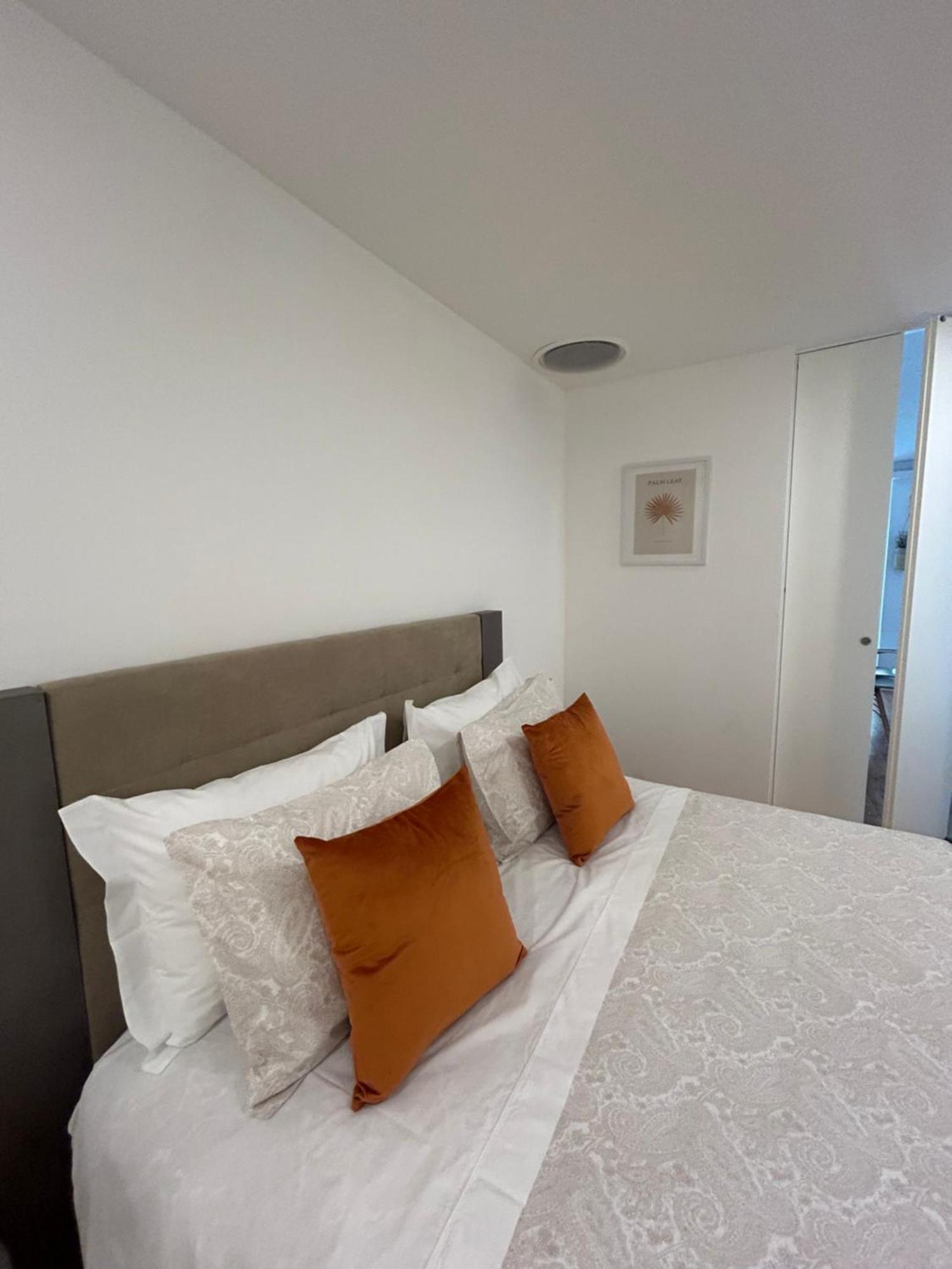 Casa Das Falcoeiras - Al Com Patio E Jardim Privados Aveiro Ngoại thất bức ảnh